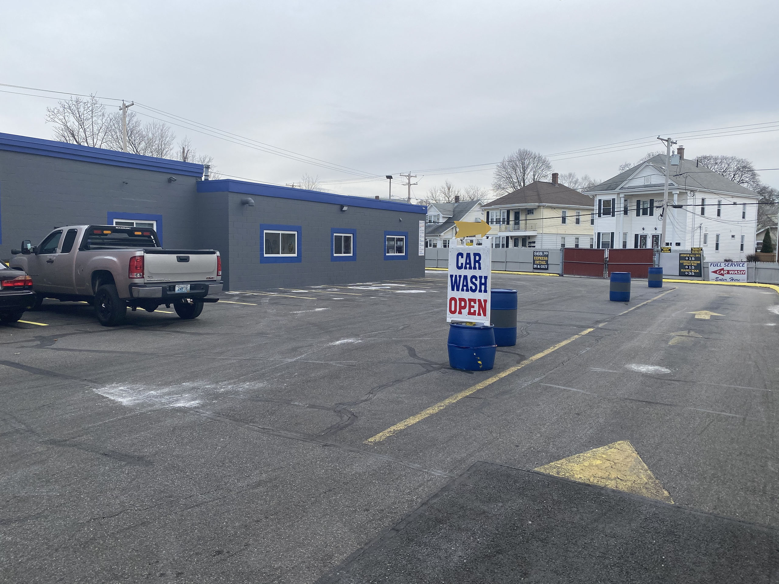 car wash central ave pawtucket